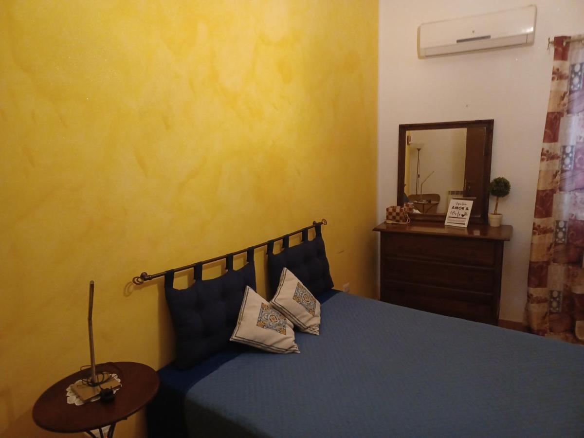 Nostra Casa Suites Palermo Bilik gambar